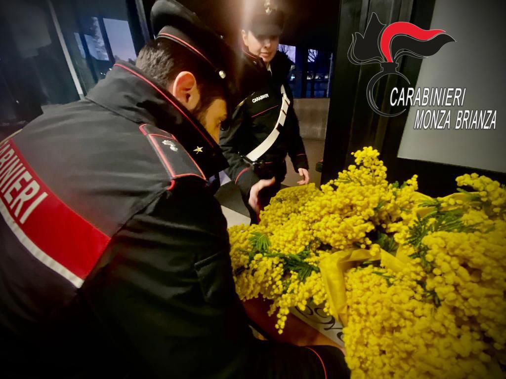 #POSSIAMOAIUTARVI, NON SIETE SOLE - Carabinieri in aiuto delle Donne
